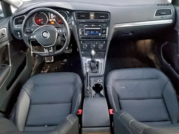 3VWH17AU6KM508934 2019 VOLKSWAGEN GOLF - Image 8
