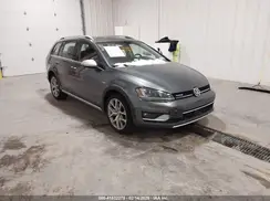 3VWH17AU7HM506120 2017 VOLKSWAGEN GOLF