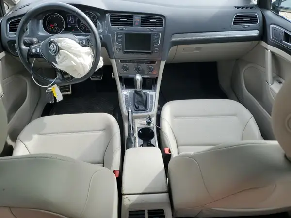 3VWH17AU7HM517005 2017 VOLKSWAGEN GOLF - Image 8