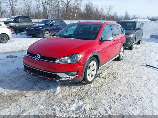 3VWH17AU7HM533589 2017 VOLKSWAGEN GOLF - Image 2