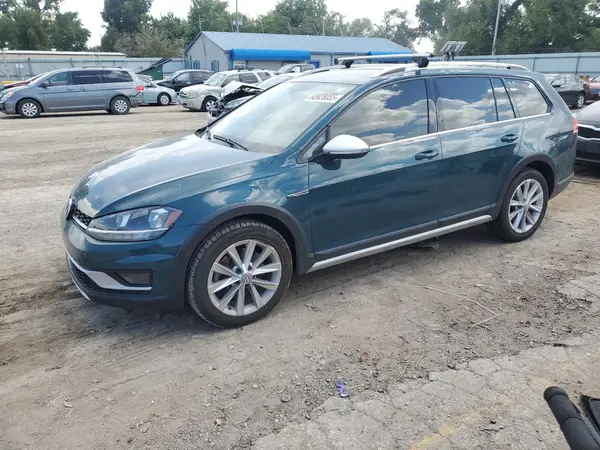 3VWH17AU7KM502348 2019 VOLKSWAGEN GOLF - Image 1