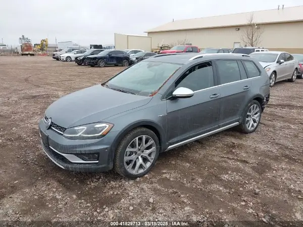 3VWH17AU7KM520624 2019 VOLKSWAGEN GOLF - Image 2