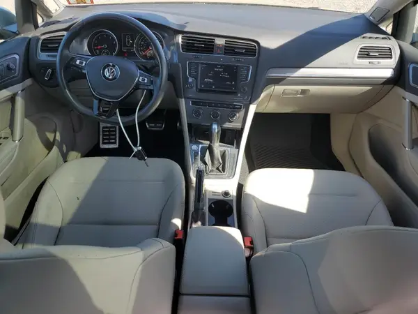 3VWH17AU8HM517787 2017 VOLKSWAGEN GOLF - Image 8