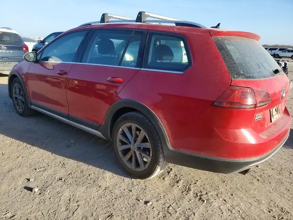 3VWH17AU8HM521046 2017 VOLKSWAGEN GOLF - Image 2