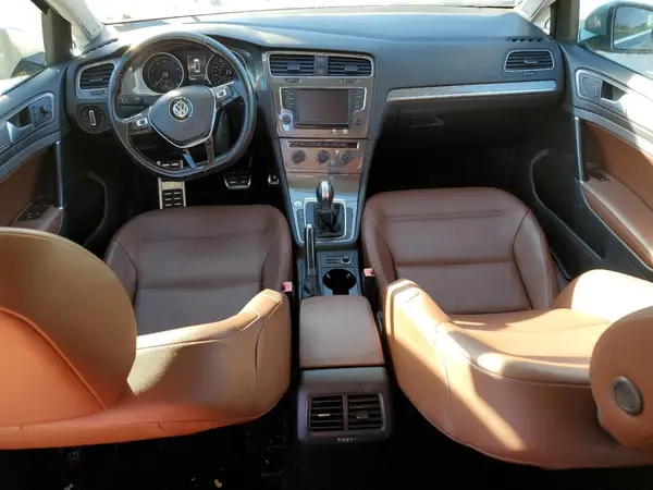 3VWH17AU8HM525369 2017 VOLKSWAGEN GOLF - Image 8
