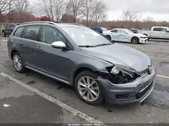 3VWH17AU8KM504643 2019 VOLKSWAGEN GOLF