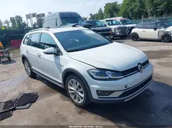 3VWH17AU8KM511673 2019 VOLKSWAGEN GOLF
