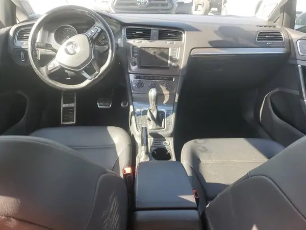 3VWH17AU9HM510718 2017 VOLKSWAGEN GOLF - Image 8