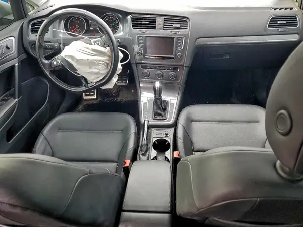 3VWH17AU9HM526045 2017 VOLKSWAGEN GOLF - Image 8