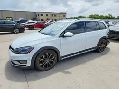 3VWH17AU9JM756996 2018 VOLKSWAGEN GOLF