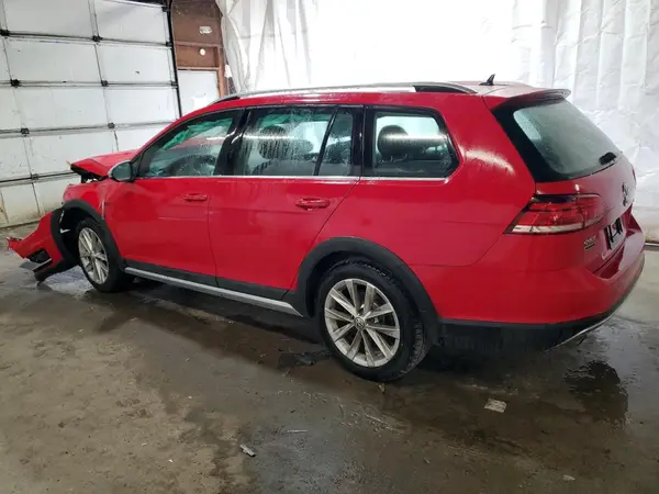 3VWH17AU9KM504411 2019 VOLKSWAGEN GOLF - Image 2