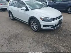 3VWH17AU9KM520561 2019 VOLKSWAGEN GOLF