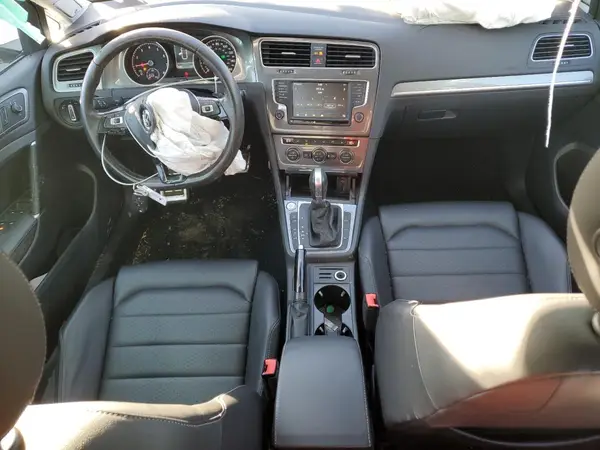 3VWH17AUXHM512963 2017 VOLKSWAGEN GOLF - Image 8