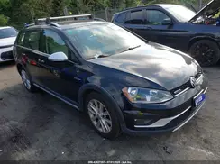 3VWH17AUXHM514700 2017 VOLKSWAGEN GOLF
