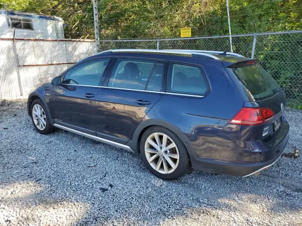 3VWH17AUXHM515474 2017 VOLKSWAGEN GOLF - Image 2