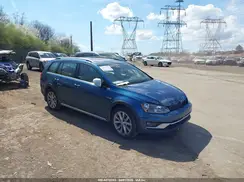 3VWH17AUXHM532923 2017 VOLKSWAGEN GOLF