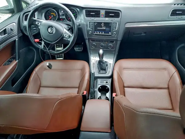3VWH17AUXHM533005 2017 VOLKSWAGEN GOLF - Image 8