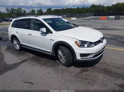 3VWH17AUXHM537412 2017 VOLKSWAGEN GOLF