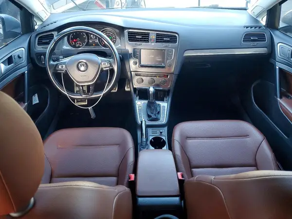 3VWH17AUXHM543369 2017 VOLKSWAGEN GOLF - Image 8