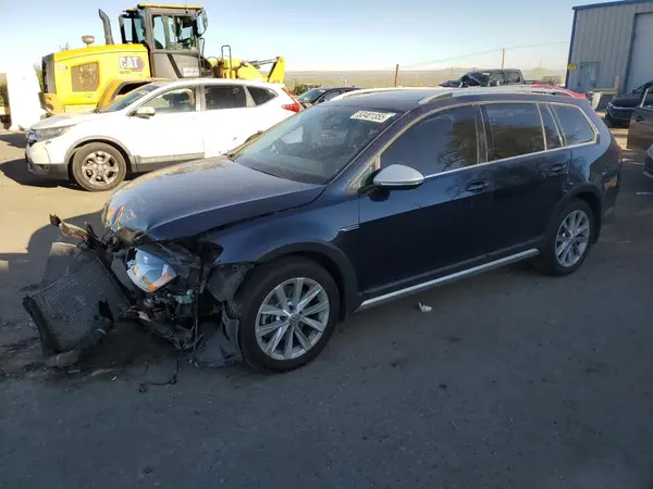 3VWH17AUXHM543954 2017 VOLKSWAGEN GOLF - Image 1
