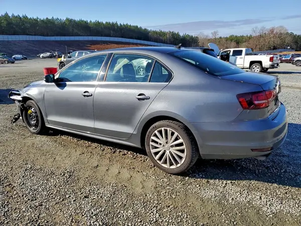 3VWL07AJ2GM231046 2016 VOLKSWAGEN JETTA - Image 2