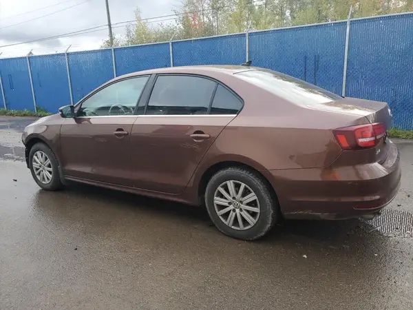 3VWL07AJ2GM313567 2016 VOLKSWAGEN JETTA - Image 2