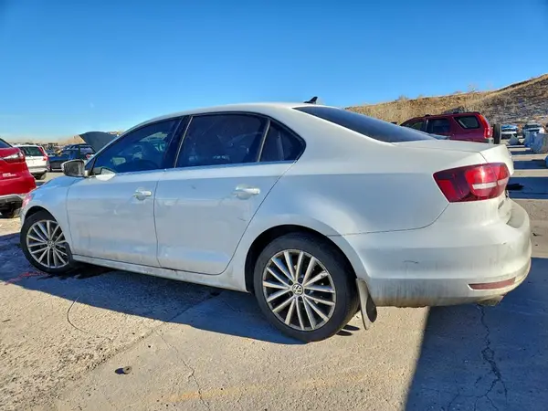 3VWL07AJ3GM227796 2016 VOLKSWAGEN JETTA - Image 2
