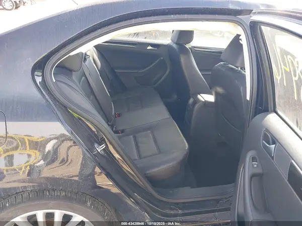 3VWL07AJ4GM213177 2016 VOLKSWAGEN JETTA - Image 8