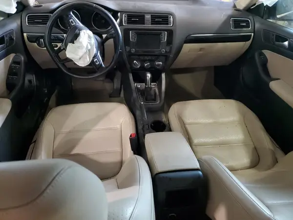 3VWL07AJ4GM237415 2016 VOLKSWAGEN JETTA - Image 8
