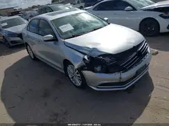 3VWL07AJ5GM332744 2016 VOLKSWAGEN JETTA