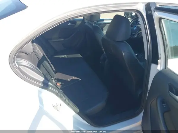 3VWL07AJ6GM225217 2016 VOLKSWAGEN JETTA - Image 8