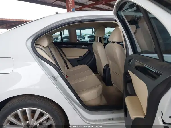 3VWL07AJ7GM376129 2016 VOLKSWAGEN JETTA - Image 8