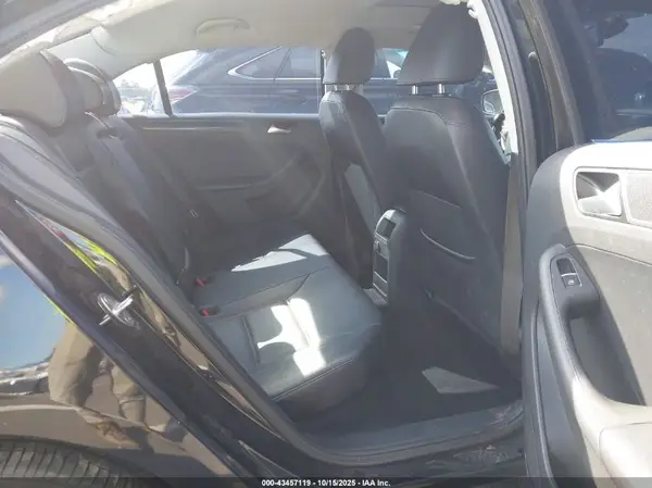3VWL07AJ7GM387647 2016 VOLKSWAGEN JETTA - Image 8