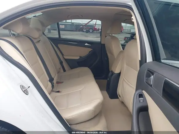 3VWL07AJ8GM227132 2016 VOLKSWAGEN JETTA - Image 8