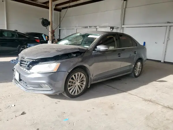 3VWL07AJ8GM327666 2016 VOLKSWAGEN JETTA - Image 1