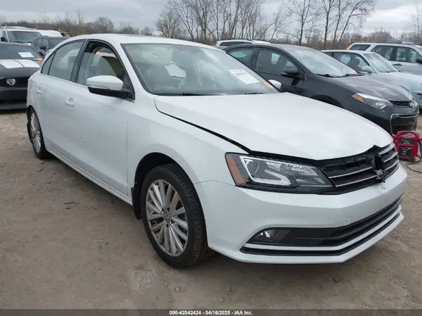 3VWL07AJXGM214382 2016 VOLKSWAGEN JETTA - Image 1