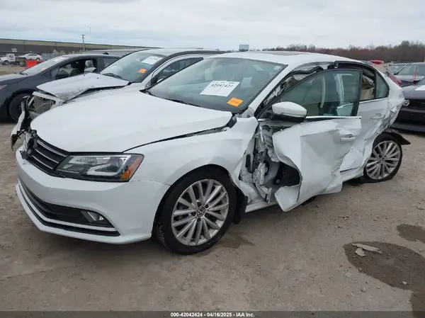 3VWL07AJXGM214382 2016 VOLKSWAGEN JETTA - Image 2