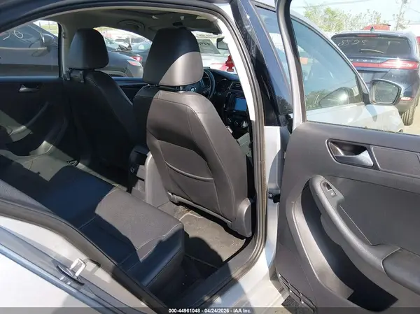 3VWL17AJ0GM217983 2016 VOLKSWAGEN JETTA - Image 8