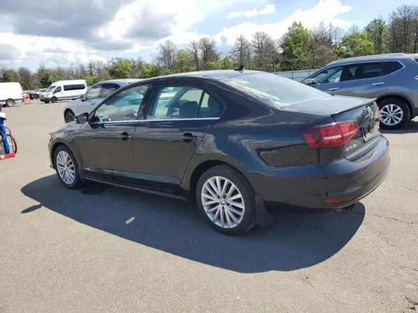3VWL17AJ0GM231706 2016 VOLKSWAGEN JETTA - Image 2