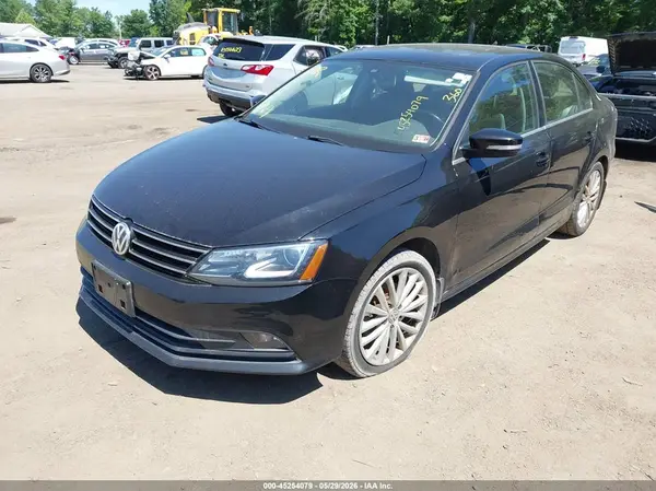3VWL17AJ0GM293784 2016 VOLKSWAGEN JETTA - Image 2