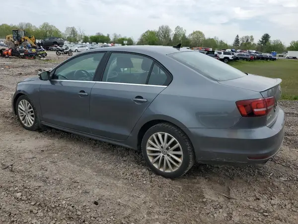 3VWL17AJ0GM375479 2016 VOLKSWAGEN JETTA - Image 2
