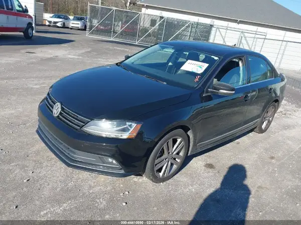 3VWL17AJ0HM212820 2017 VOLKSWAGEN JETTA - Image 2