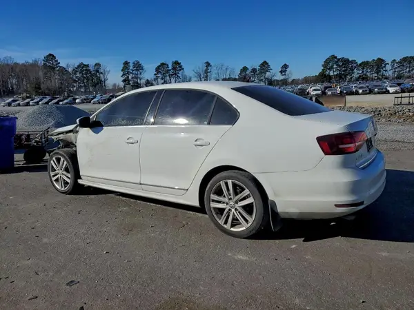 3VWL17AJ0HM235269 2017 VOLKSWAGEN JETTA - Image 2
