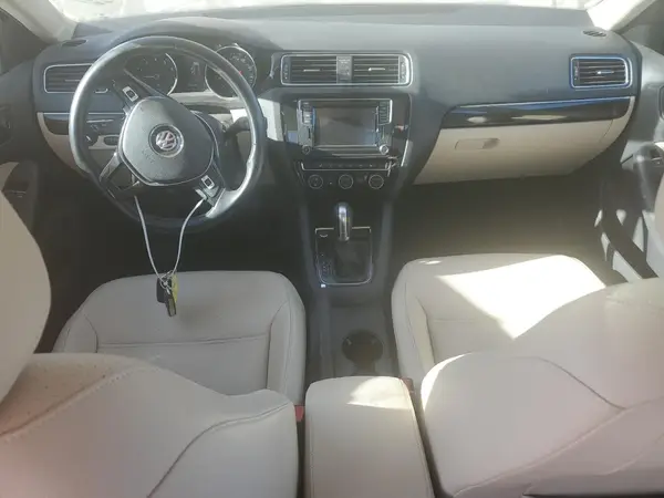 3VWL17AJ0HM300685 2017 VOLKSWAGEN JETTA - Image 8