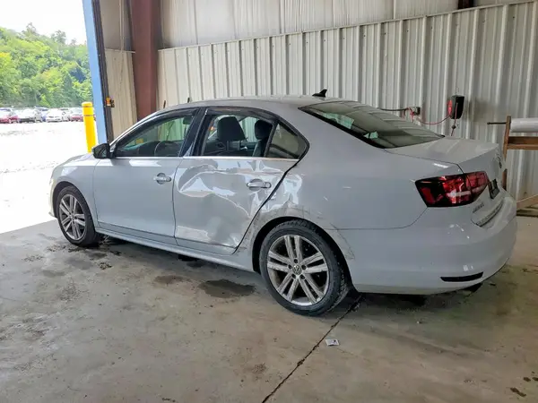 3VWL17AJ0HM363222 2017 VOLKSWAGEN JETTA - Image 2