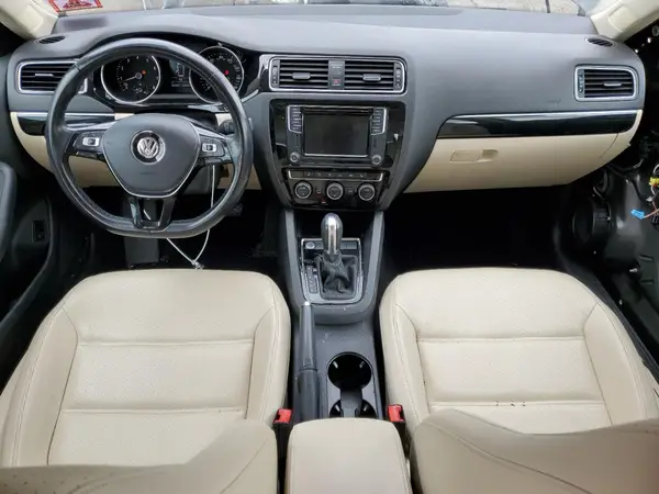3VWL17AJ0HM379369 2017 VOLKSWAGEN JETTA - Image 8