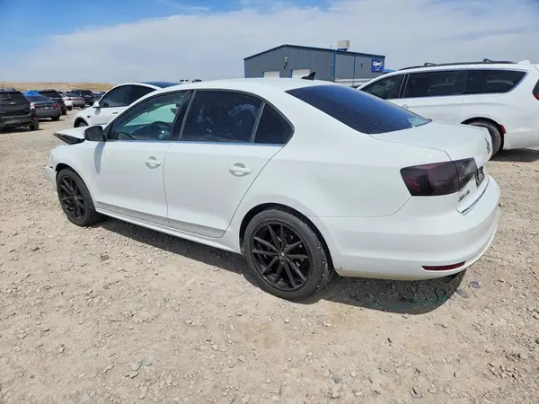 3VWL17AJ0HM387908 2017 VOLKSWAGEN JETTA - Image 2