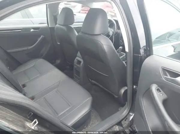 3VWL17AJ0HM399900 2017 VOLKSWAGEN JETTA - Image 8