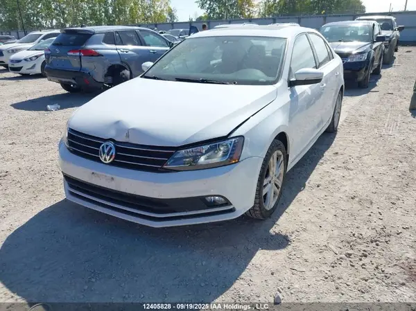 3VWL17AJ0HM415612 2017 VOLKSWAGEN JETTA - Image 2