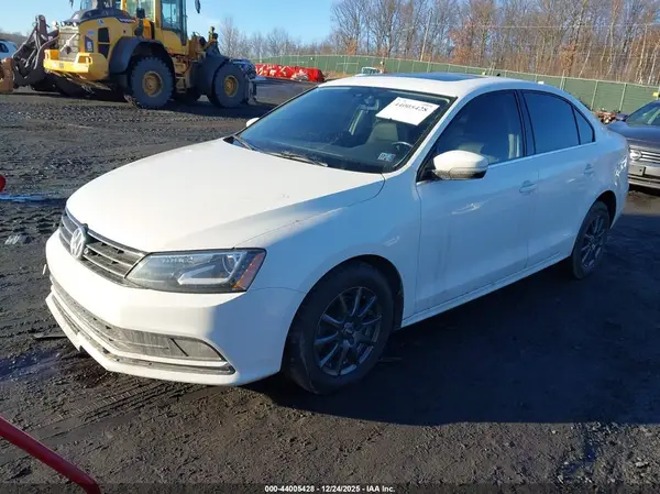3VWL17AJ1GM221606 2016 VOLKSWAGEN JETTA - Image 2